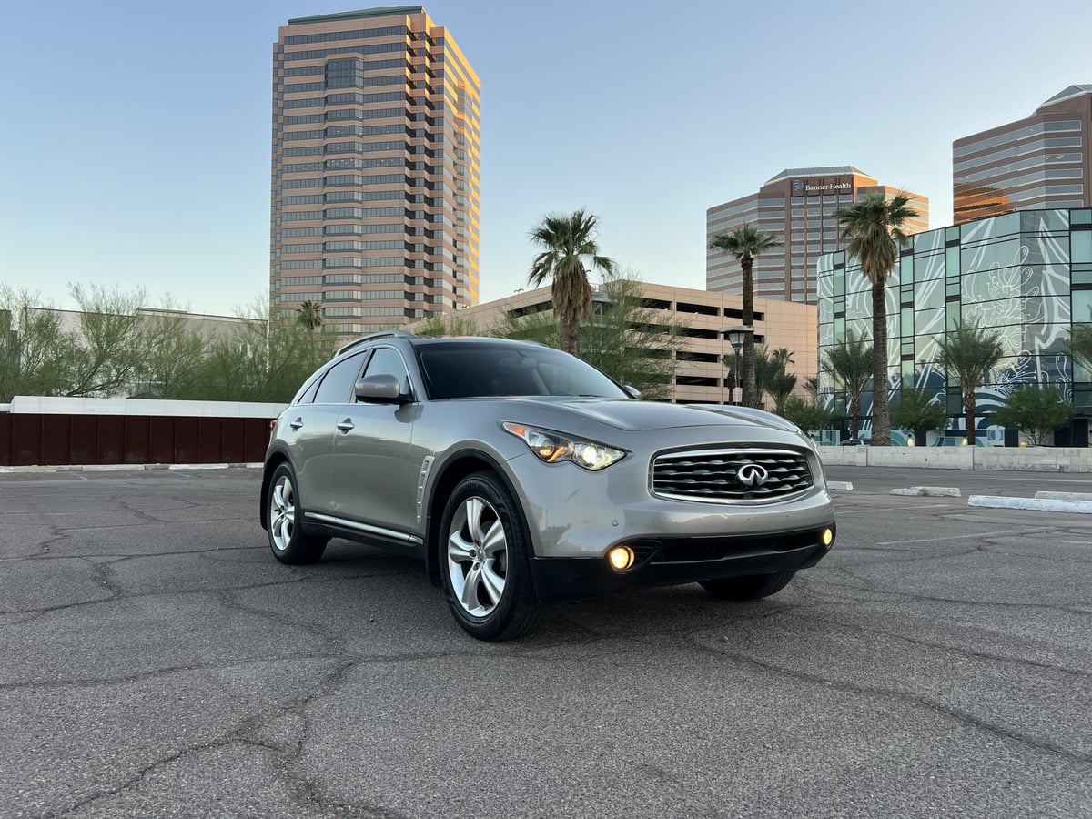 2010 Infiniti FX35